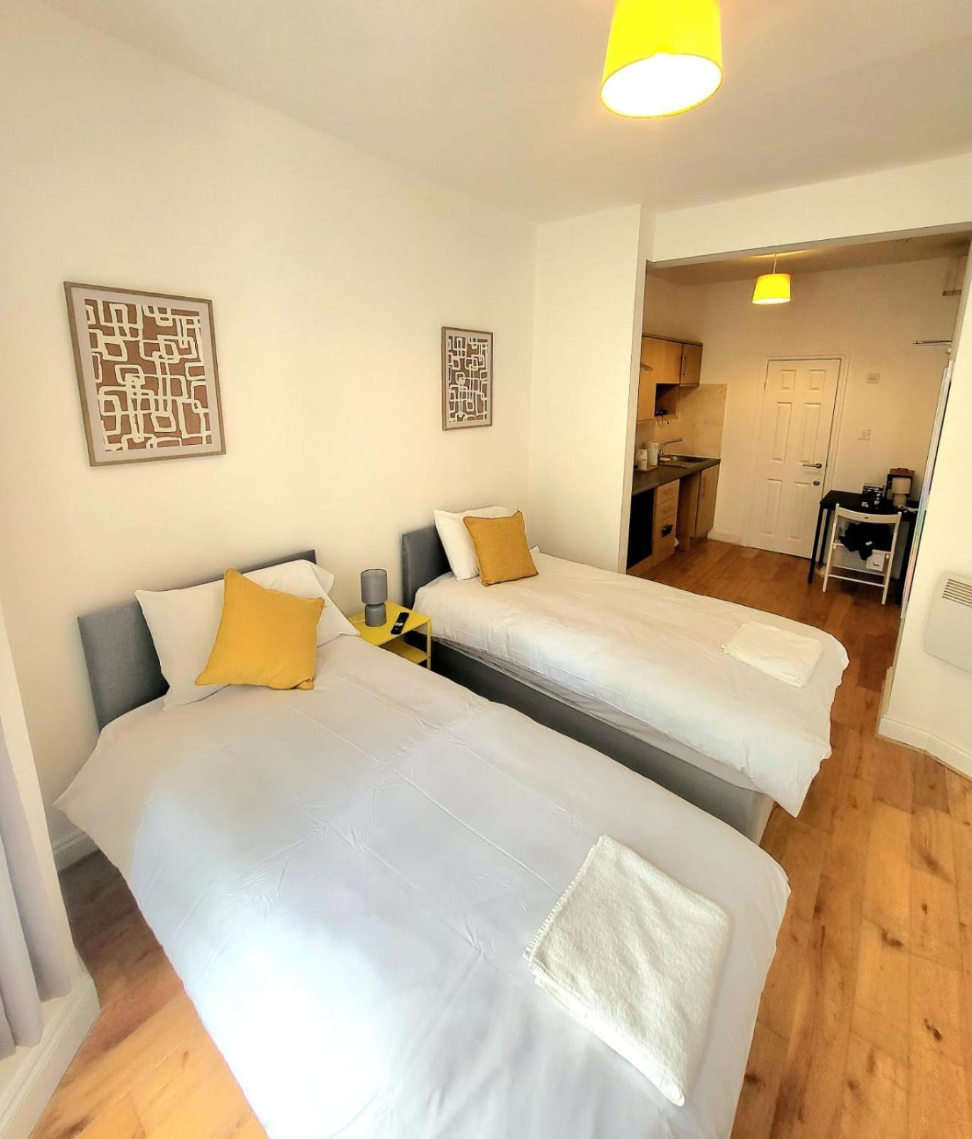 London En-Suite Double Rooms - Leytonstone E11 Exterior photo
