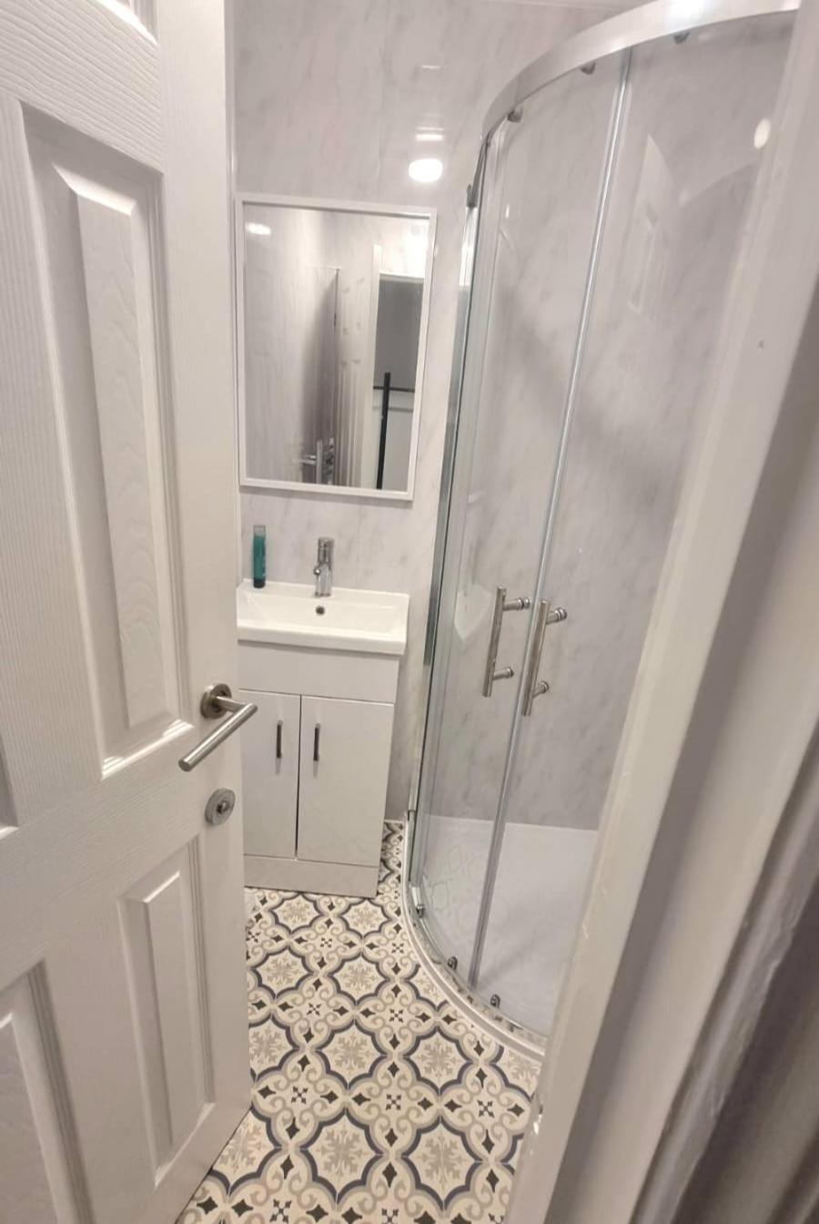 London En-Suite Double Rooms - Leytonstone E11 Exterior photo
